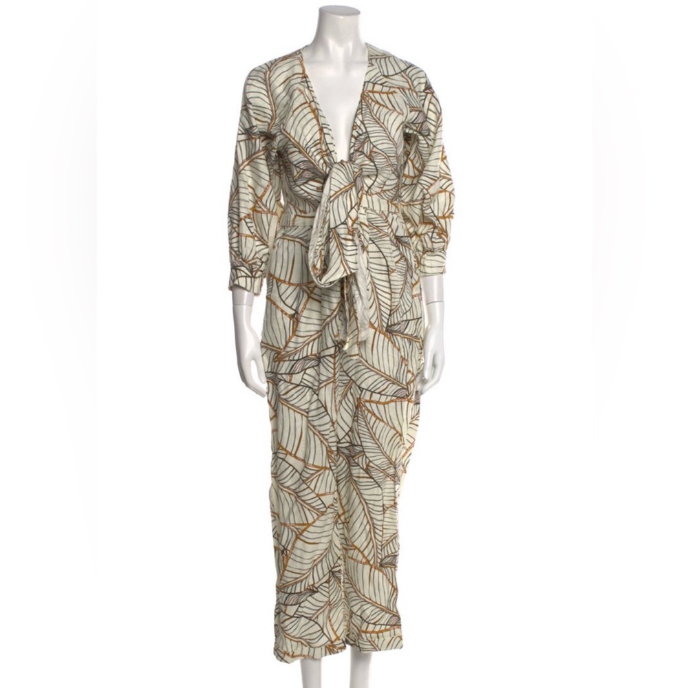 Linen Jumpsuit-perfect summer outfit